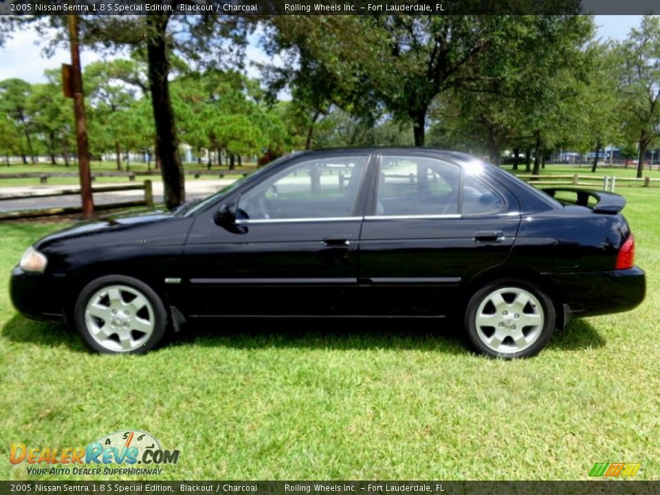 2005 Nissan Sentra 1.8 S Special Edition Blackout / Charcoal Photo #3