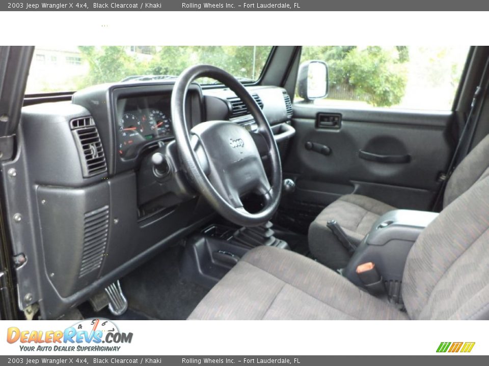 2003 Jeep Wrangler X 4x4 Black Clearcoat / Khaki Photo #8