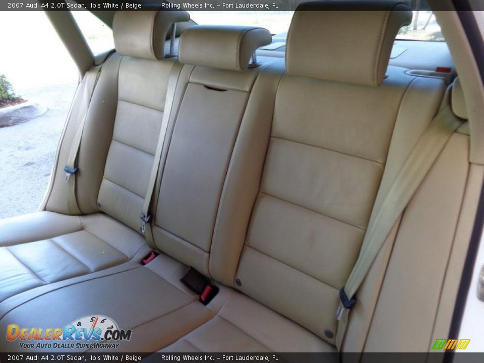 2007 Audi A4 2.0T Sedan Ibis White / Beige Photo #18