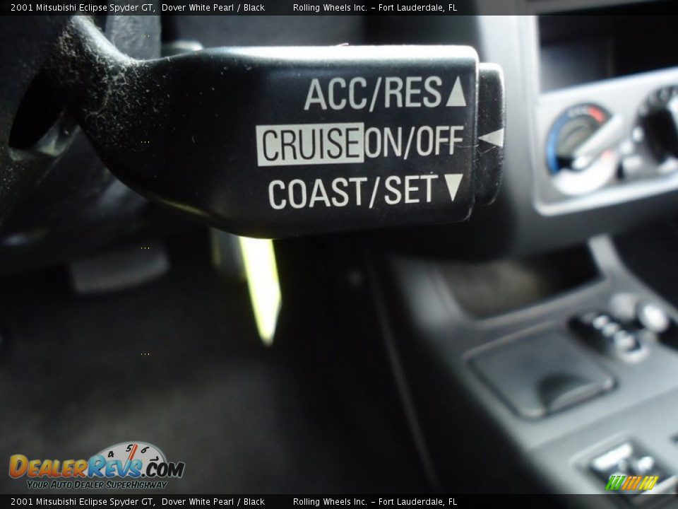 2001 Mitsubishi Eclipse Spyder GT Dover White Pearl / Black Photo #18