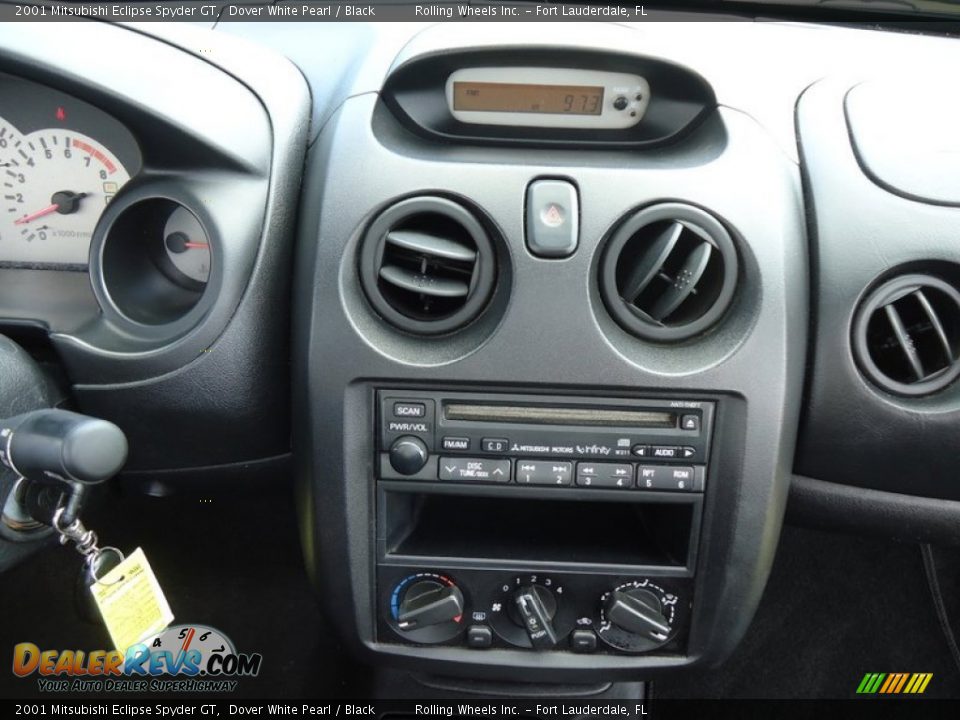 2001 Mitsubishi Eclipse Spyder GT Dover White Pearl / Black Photo #33