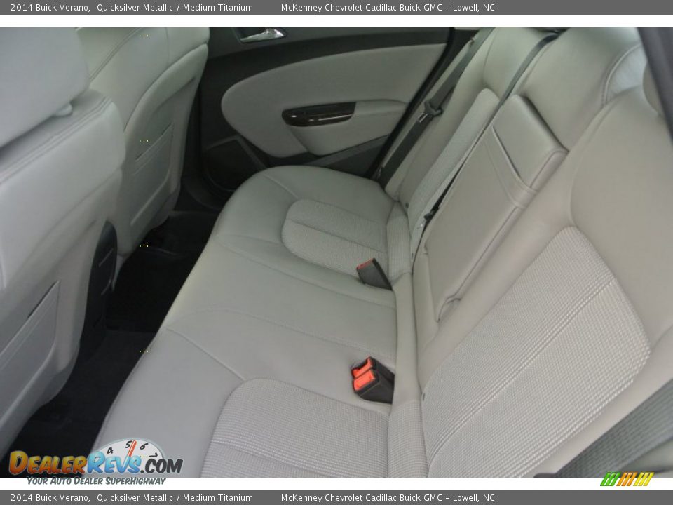 2014 Buick Verano Quicksilver Metallic / Medium Titanium Photo #17