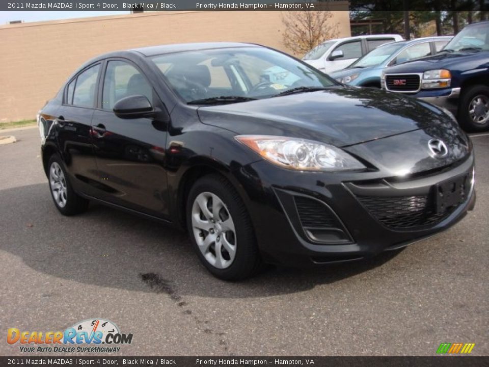 2011 Mazda MAZDA3 i Sport 4 Door Black Mica / Black Photo #8