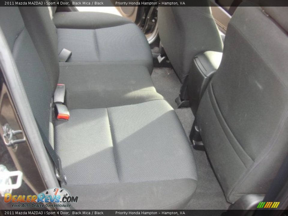 2011 Mazda MAZDA3 i Sport 4 Door Black Mica / Black Photo #12