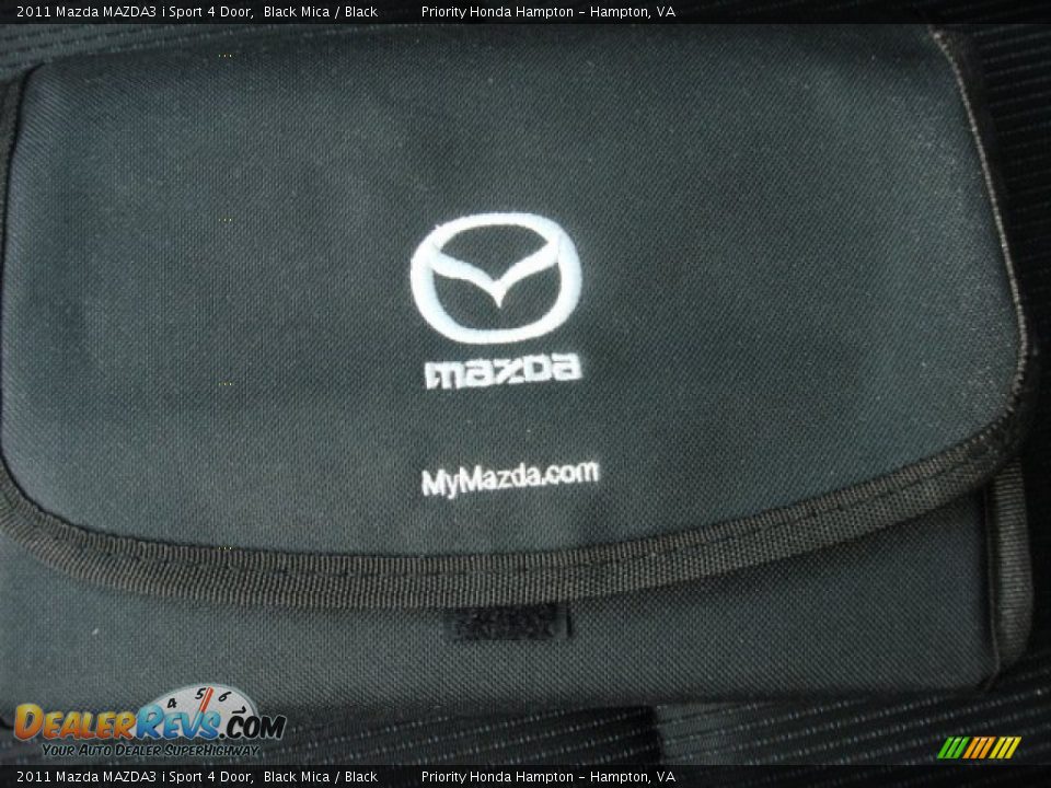 2011 Mazda MAZDA3 i Sport 4 Door Black Mica / Black Photo #21