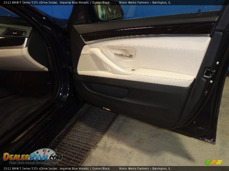 2012 BMW 5 Series 535i xDrive Sedan Imperial Blue Metallic / Oyster/Black Photo #32