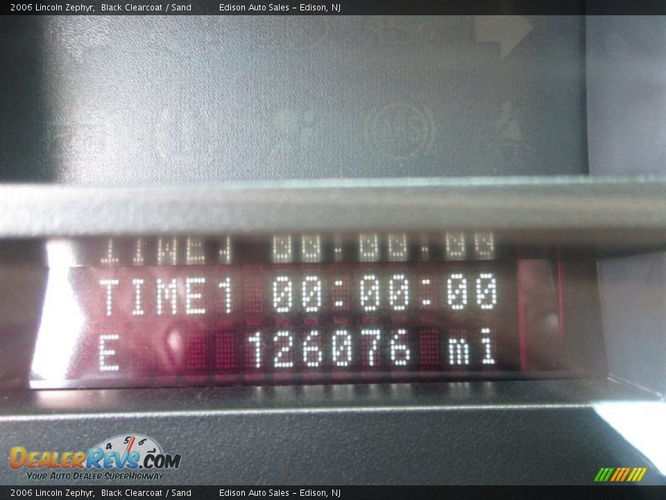 2006 Lincoln Zephyr Black Clearcoat / Sand Photo #22