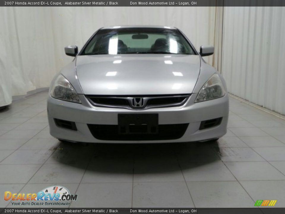 2007 Honda Accord EX-L Coupe Alabaster Silver Metallic / Black Photo #2