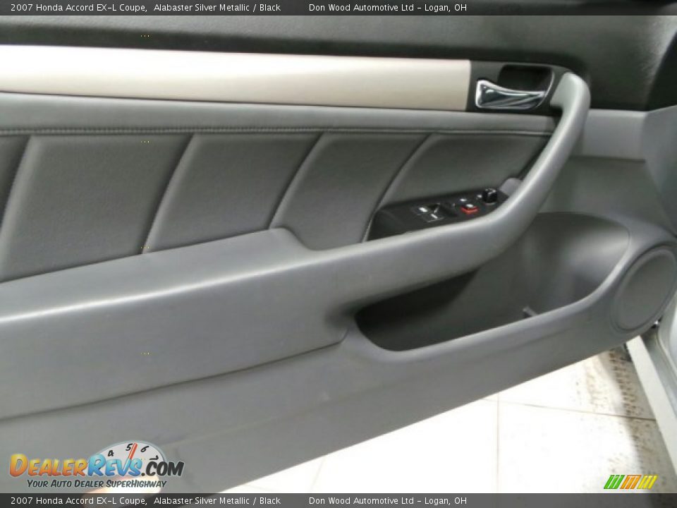 2007 Honda Accord EX-L Coupe Alabaster Silver Metallic / Black Photo #9