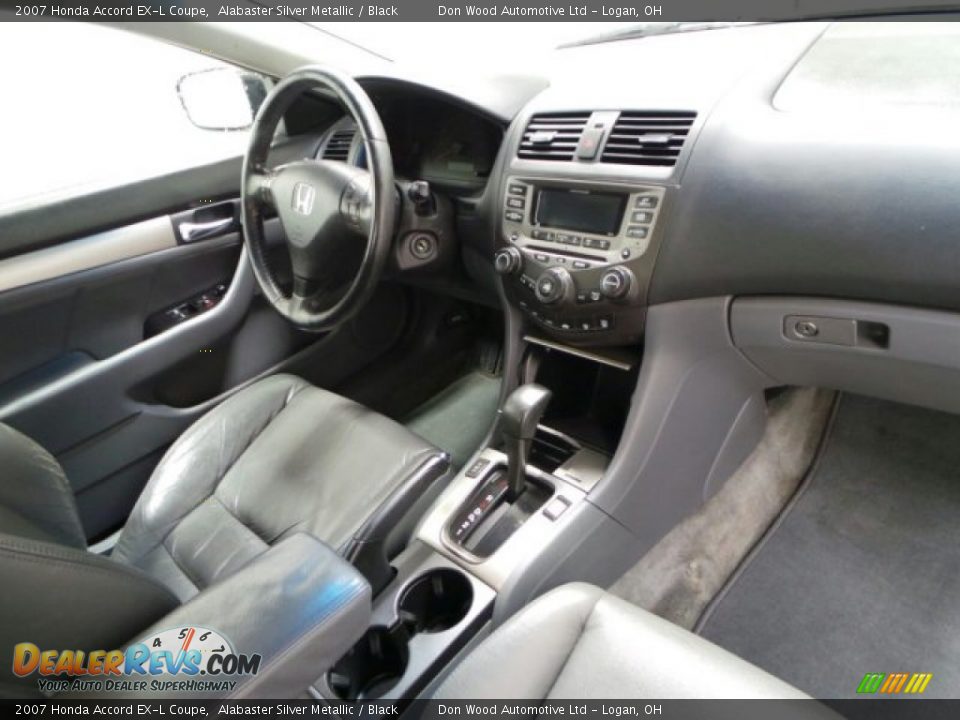 2007 Honda Accord EX-L Coupe Alabaster Silver Metallic / Black Photo #19