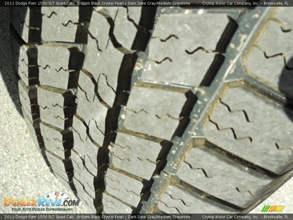 2011 Dodge Ram 1500 SLT Quad Cab Brilliant Black Crystal Pearl / Dark Slate Gray/Medium Graystone Photo #15