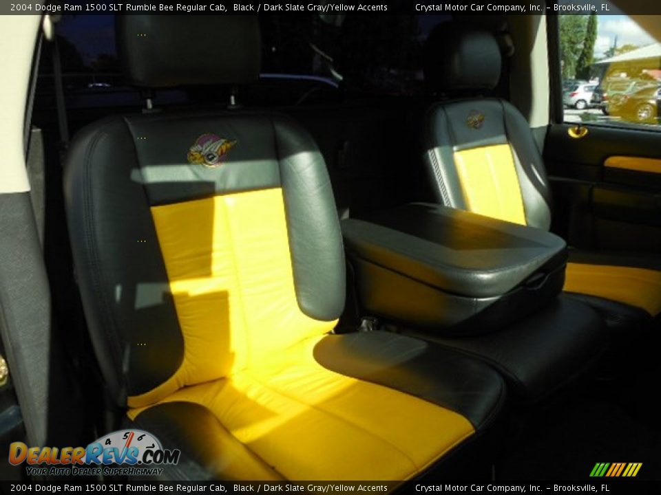 Front Seat of 2004 Dodge Ram 1500 SLT Rumble Bee Regular Cab Photo #13
