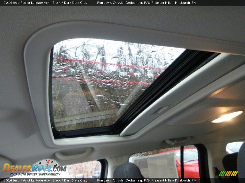 2014 Jeep Patriot Latitude 4x4 Black / Dark Slate Gray Photo #16