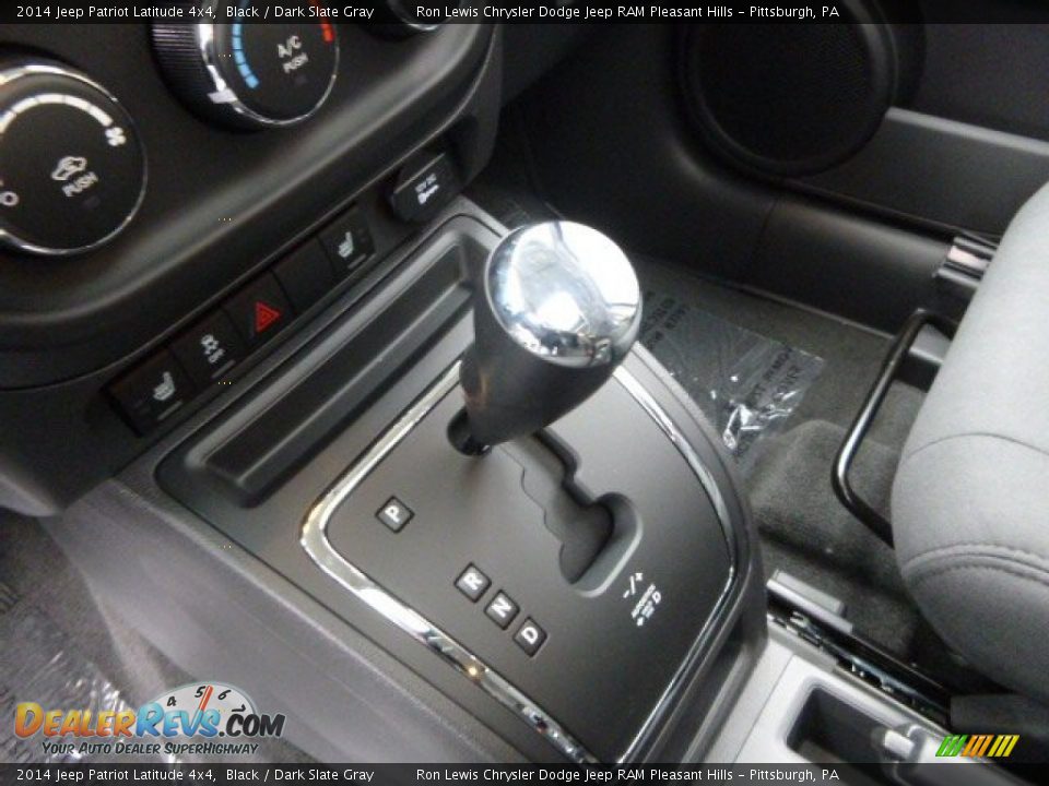 2014 Jeep Patriot Latitude 4x4 Black / Dark Slate Gray Photo #17