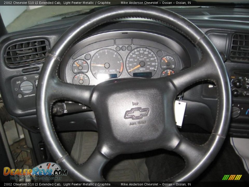 2002 Chevrolet S10 LS Extended Cab Light Pewter Metallic / Graphite Photo #4