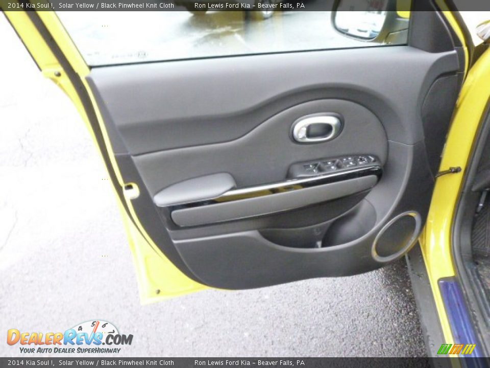 Door Panel of 2014 Kia Soul ! Photo #11