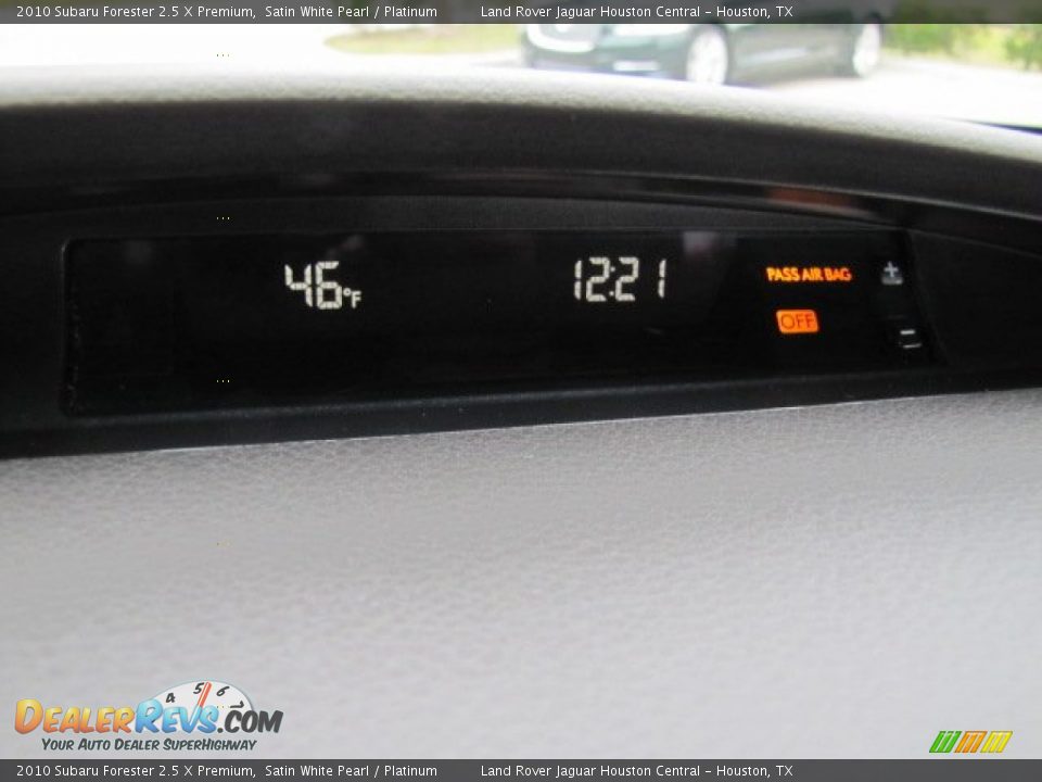2010 Subaru Forester 2.5 X Premium Satin White Pearl / Platinum Photo #19