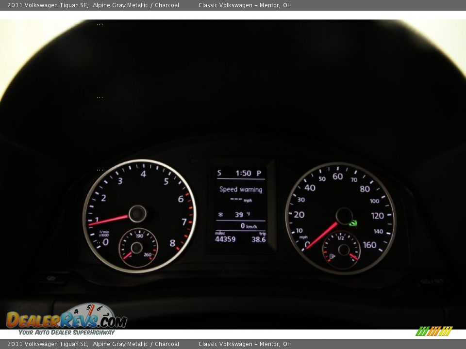 2011 Volkswagen Tiguan SE Alpine Gray Metallic / Charcoal Photo #10