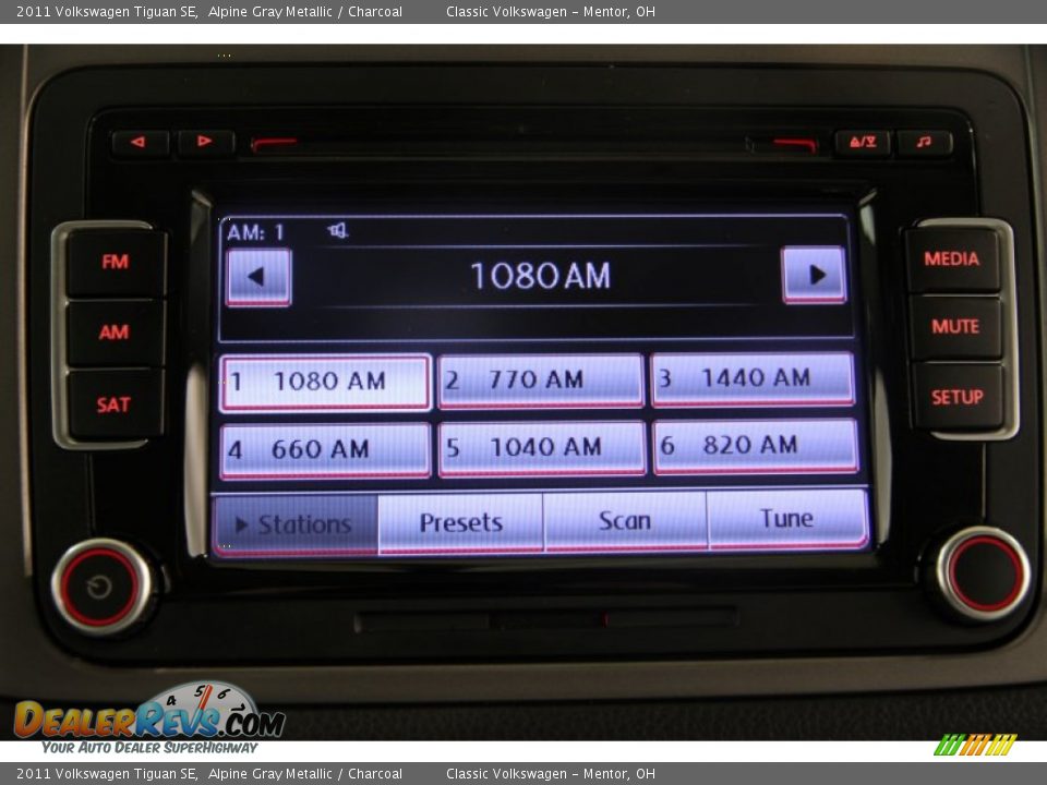 2011 Volkswagen Tiguan SE Alpine Gray Metallic / Charcoal Photo #13