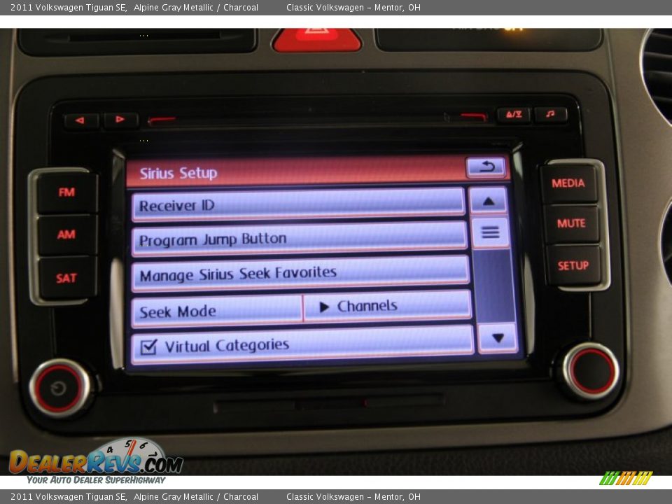 2011 Volkswagen Tiguan SE Alpine Gray Metallic / Charcoal Photo #17