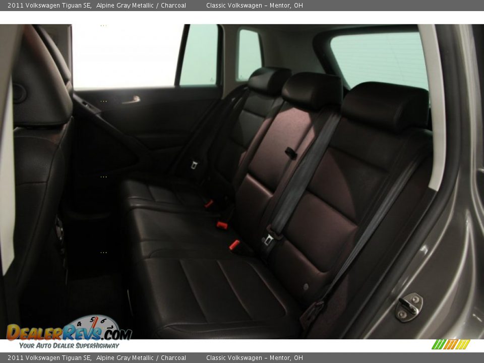 2011 Volkswagen Tiguan SE Alpine Gray Metallic / Charcoal Photo #24