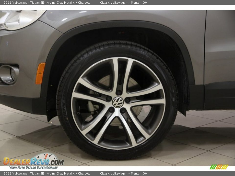 2011 Volkswagen Tiguan SE Alpine Gray Metallic / Charcoal Photo #27