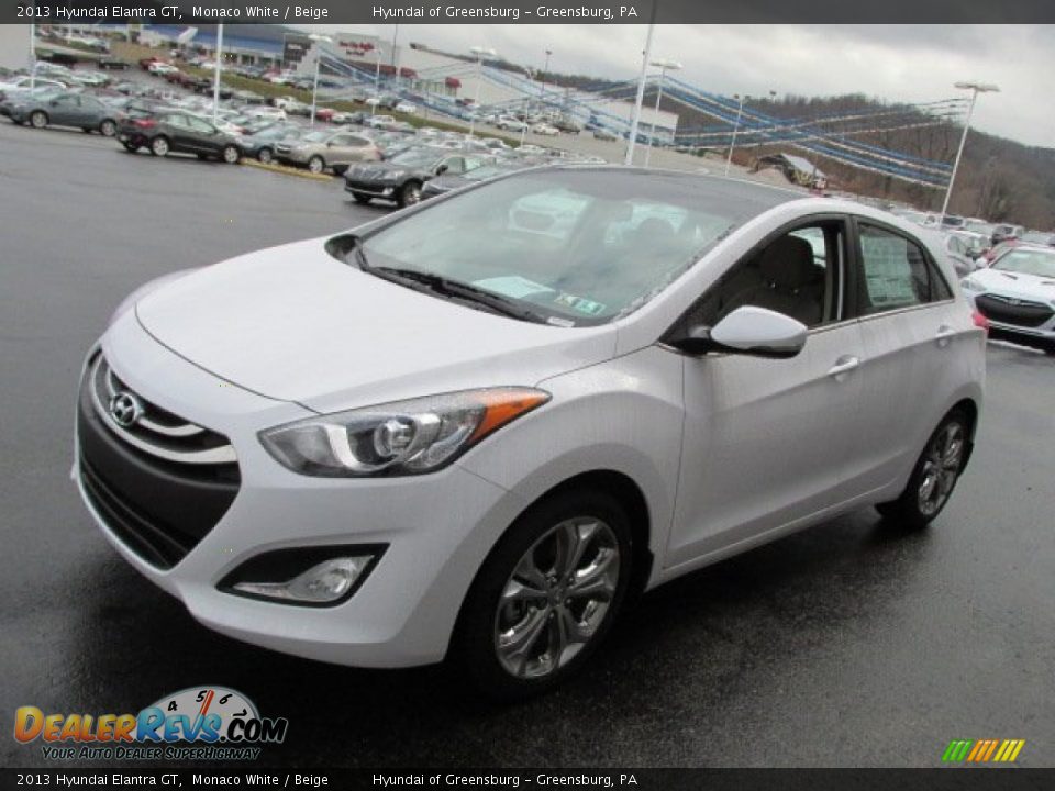 2013 Hyundai Elantra GT Monaco White / Beige Photo #5
