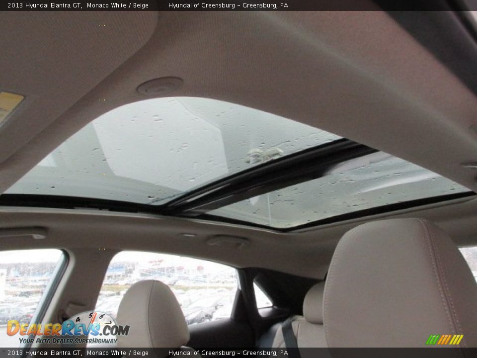 2013 Hyundai Elantra GT Monaco White / Beige Photo #13