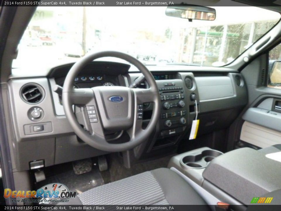 Dashboard of 2014 Ford F150 STX SuperCab 4x4 Photo #12