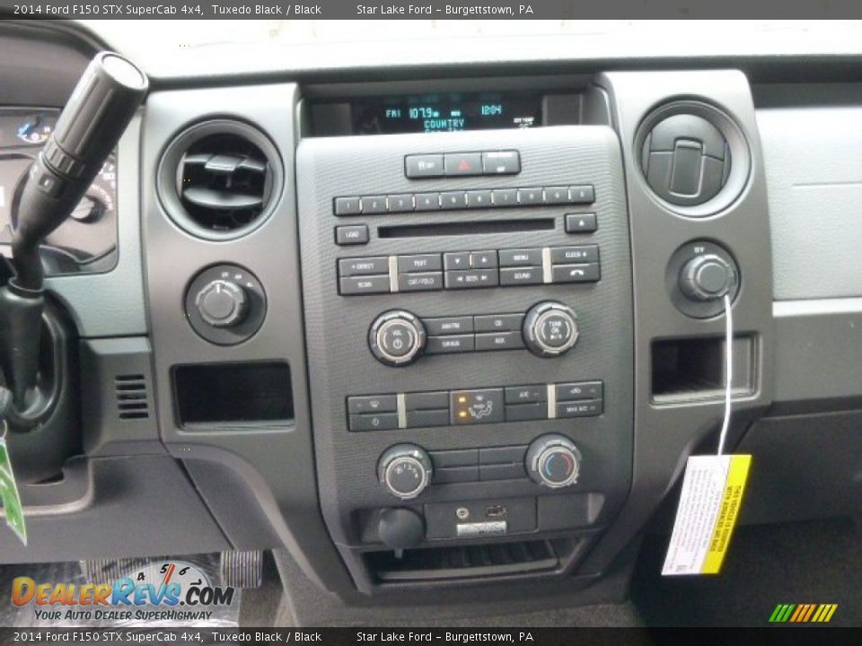 Controls of 2014 Ford F150 STX SuperCab 4x4 Photo #15