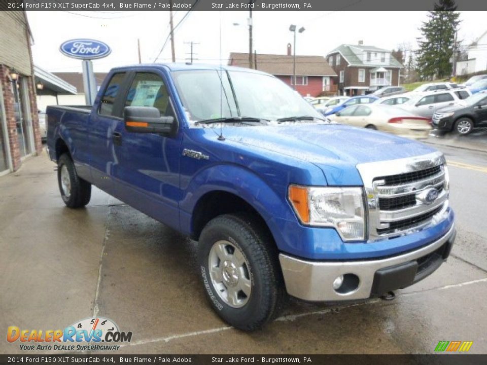 Front 3/4 View of 2014 Ford F150 XLT SuperCab 4x4 Photo #3