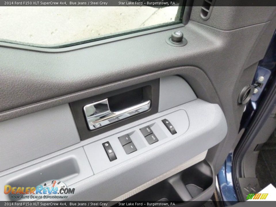 Controls of 2014 Ford F150 XLT SuperCrew 4x4 Photo #12