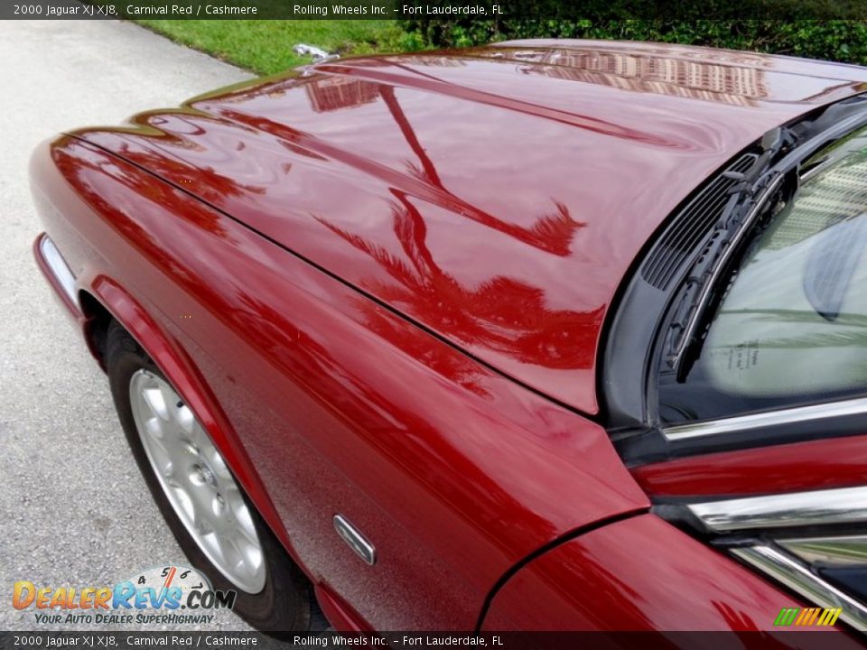 2000 Jaguar XJ XJ8 Carnival Red / Cashmere Photo #28