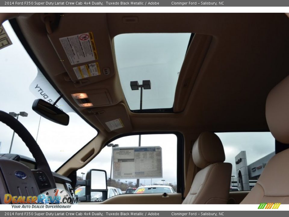 2014 Ford F350 Super Duty Lariat Crew Cab 4x4 Dually Tuxedo Black Metallic / Adobe Photo #20