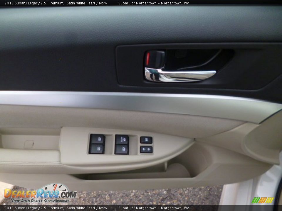 2013 Subaru Legacy 2.5i Premium Satin White Pearl / Ivory Photo #16