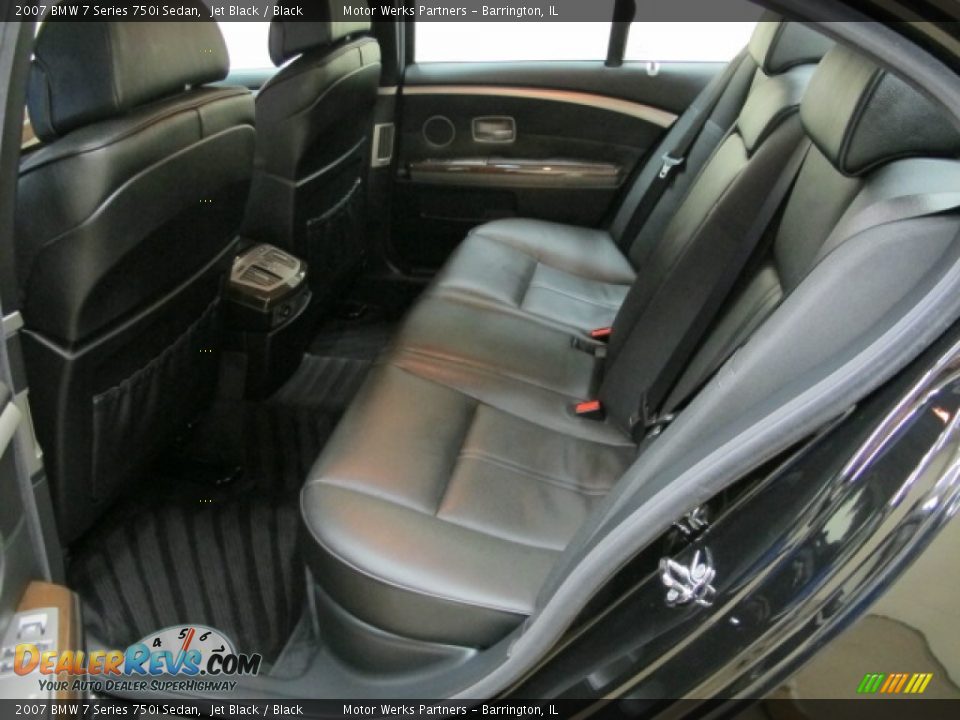 2007 BMW 7 Series 750i Sedan Jet Black / Black Photo #19