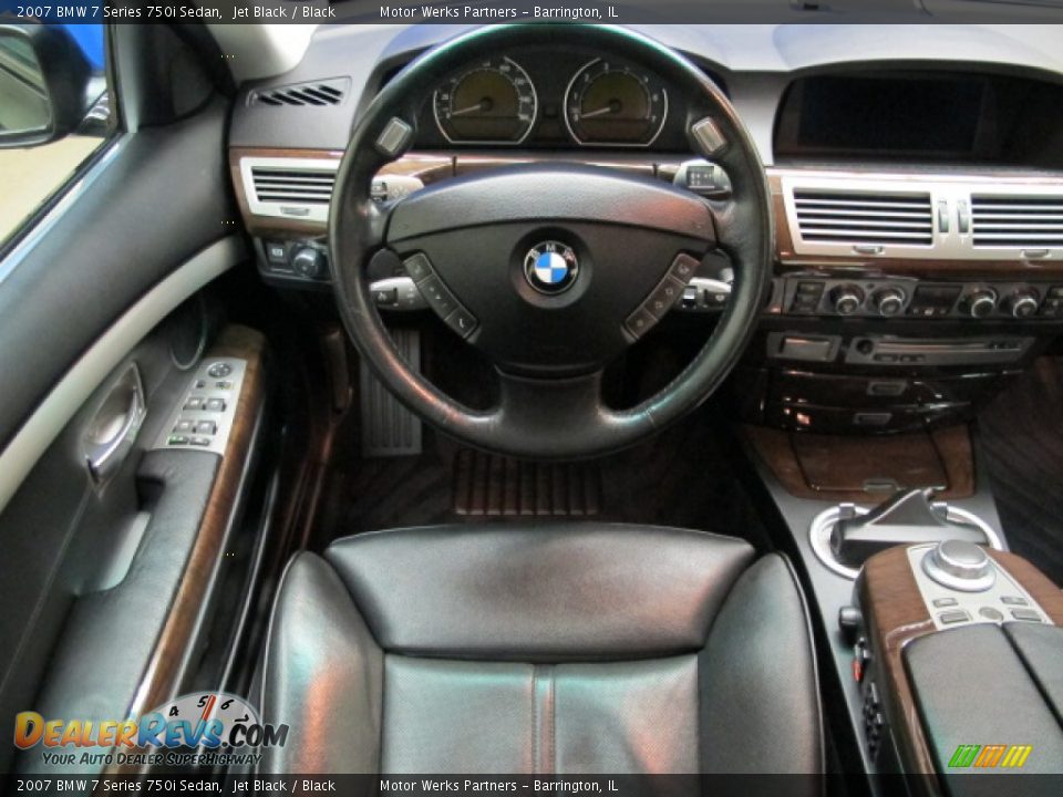 2007 BMW 7 Series 750i Sedan Jet Black / Black Photo #25