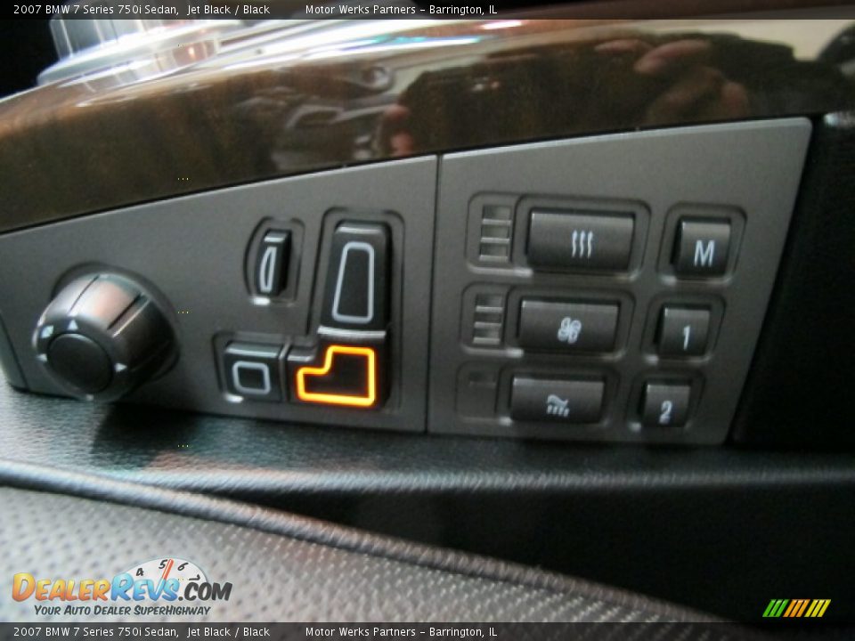 2007 BMW 7 Series 750i Sedan Jet Black / Black Photo #28
