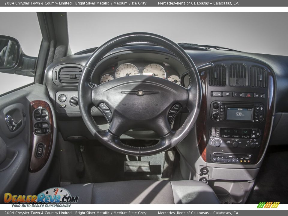 2004 Chrysler Town & Country Limited Bright Silver Metallic / Medium Slate Gray Photo #4