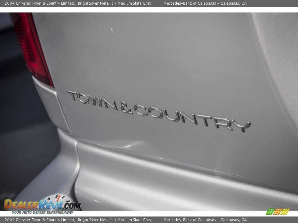 2004 Chrysler Town & Country Limited Bright Silver Metallic / Medium Slate Gray Photo #7