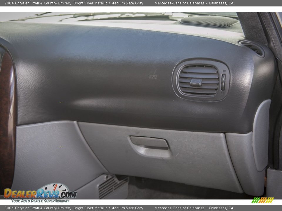 2004 Chrysler Town & Country Limited Bright Silver Metallic / Medium Slate Gray Photo #21