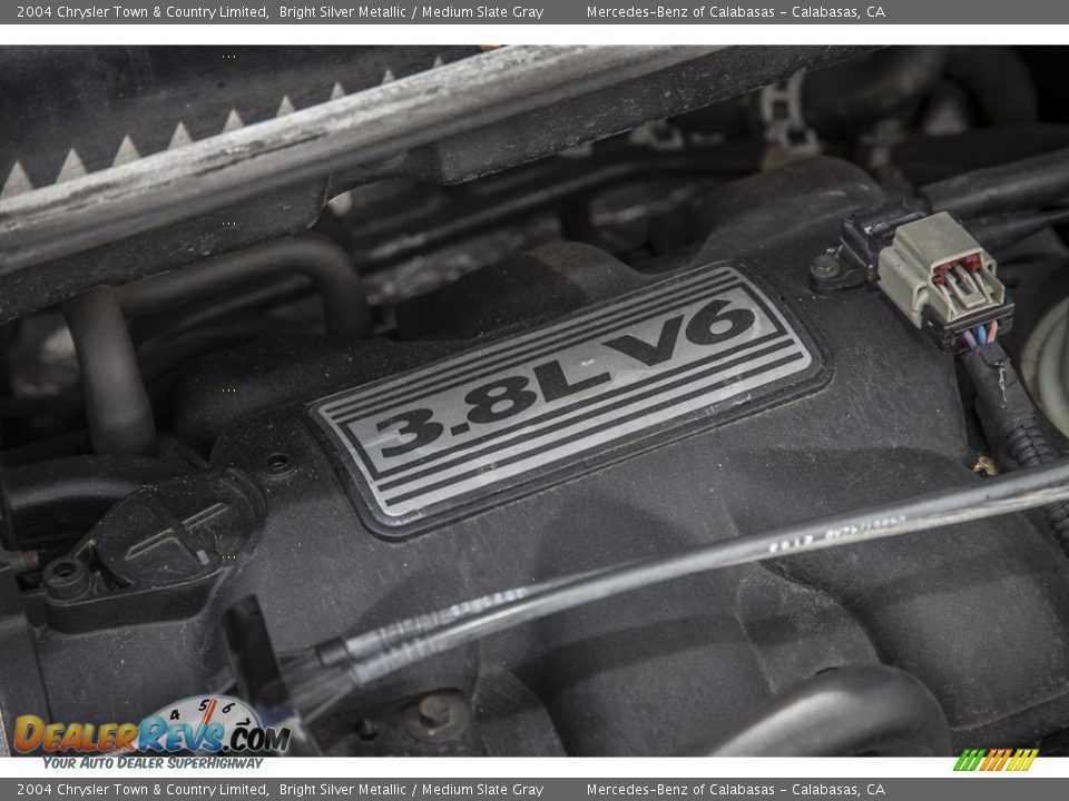 2004 Chrysler Town & Country Limited Bright Silver Metallic / Medium Slate Gray Photo #25