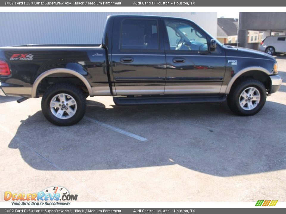 2002 Ford F150 Lariat SuperCrew 4x4 Black / Medium Parchment Photo #11