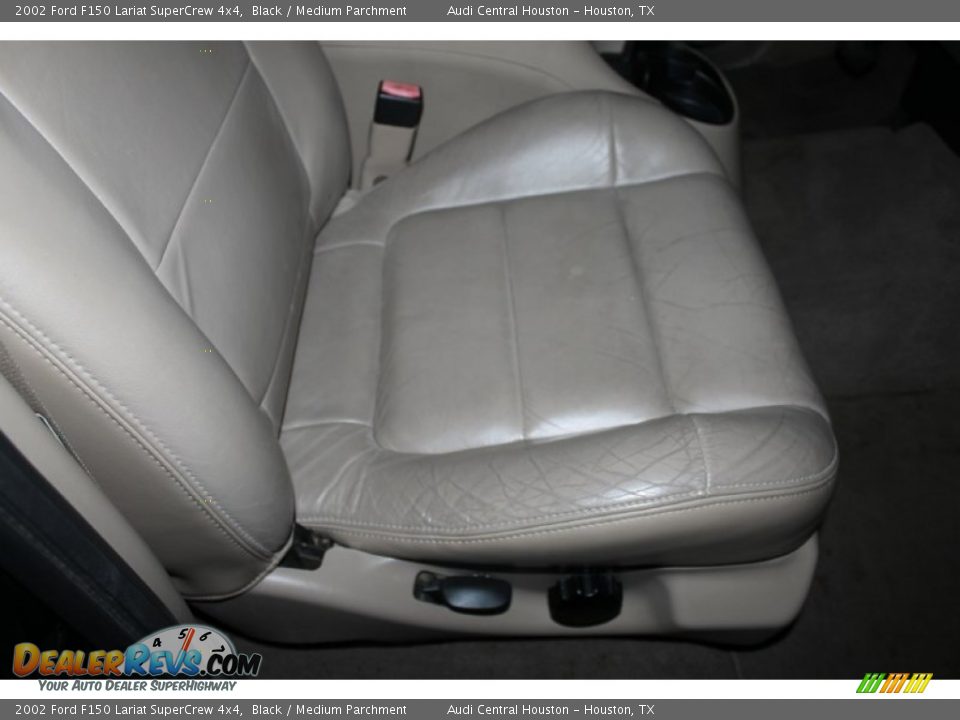 2002 Ford F150 Lariat SuperCrew 4x4 Black / Medium Parchment Photo #24