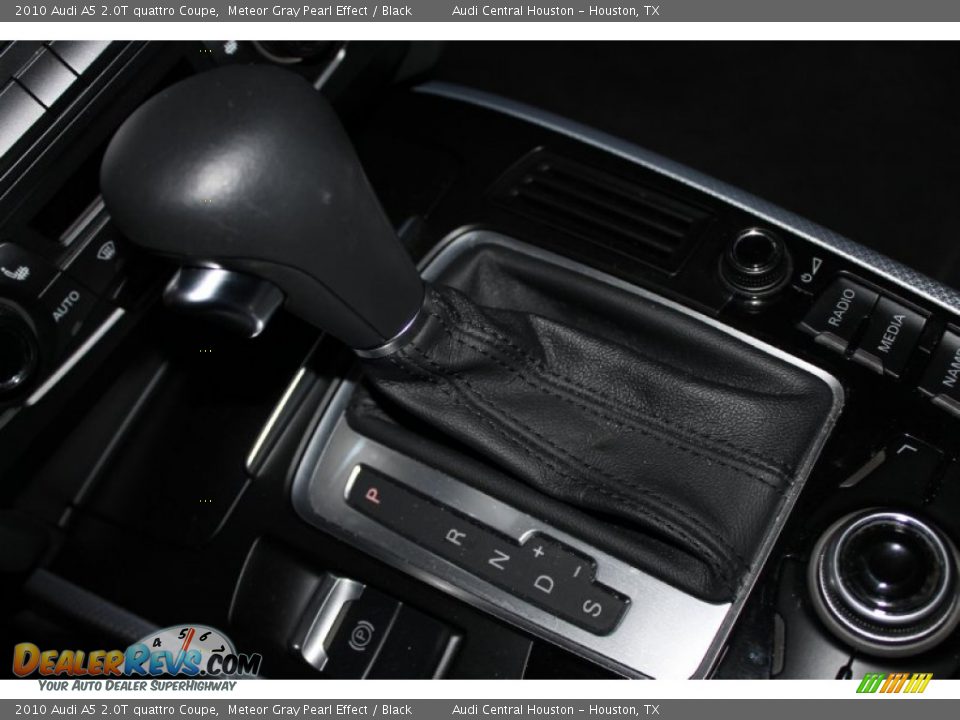 2010 Audi A5 2.0T quattro Coupe Meteor Gray Pearl Effect / Black Photo #23