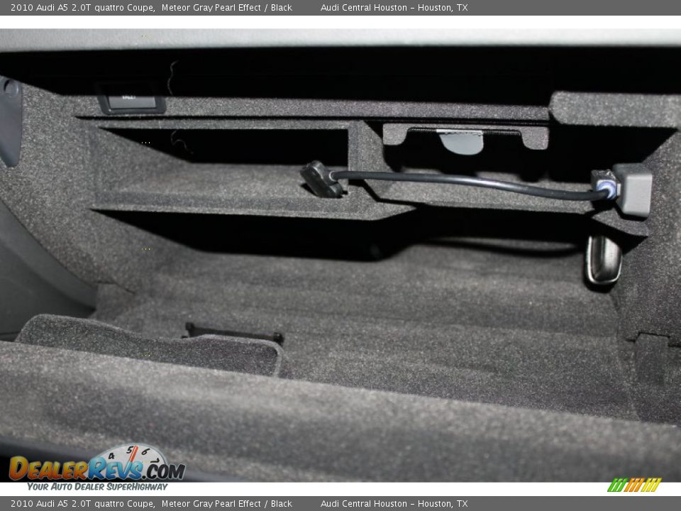 2010 Audi A5 2.0T quattro Coupe Meteor Gray Pearl Effect / Black Photo #30