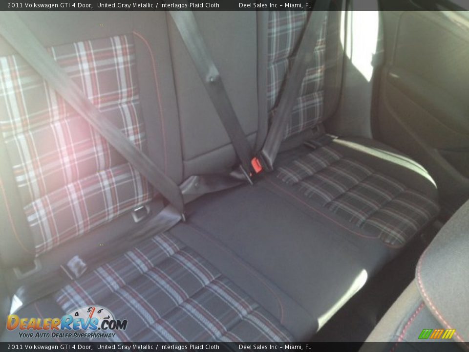 2011 Volkswagen GTI 4 Door United Gray Metallic / Interlagos Plaid Cloth Photo #11