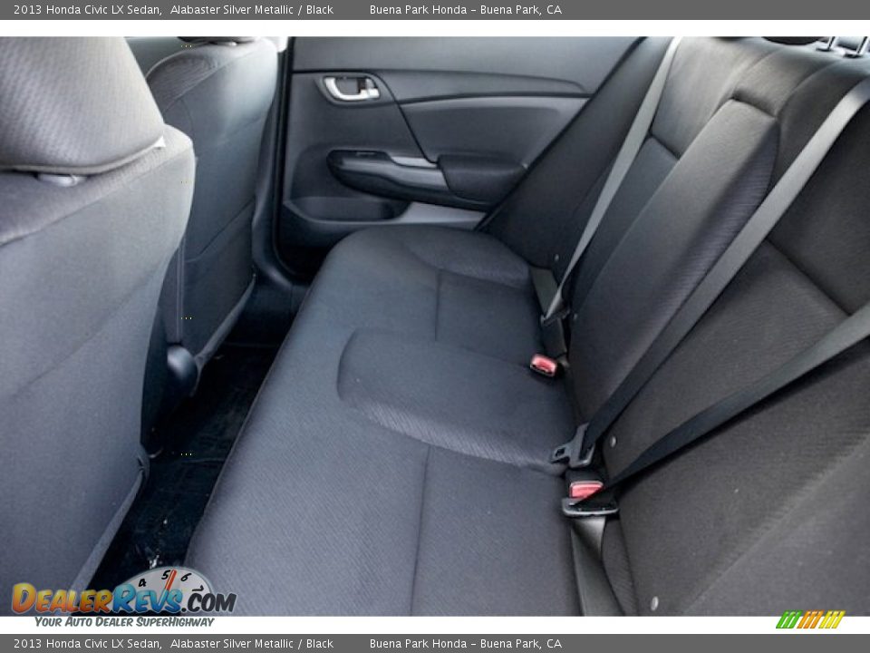 2013 Honda Civic LX Sedan Alabaster Silver Metallic / Black Photo #11
