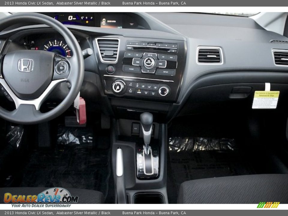 2013 Honda Civic LX Sedan Alabaster Silver Metallic / Black Photo #12
