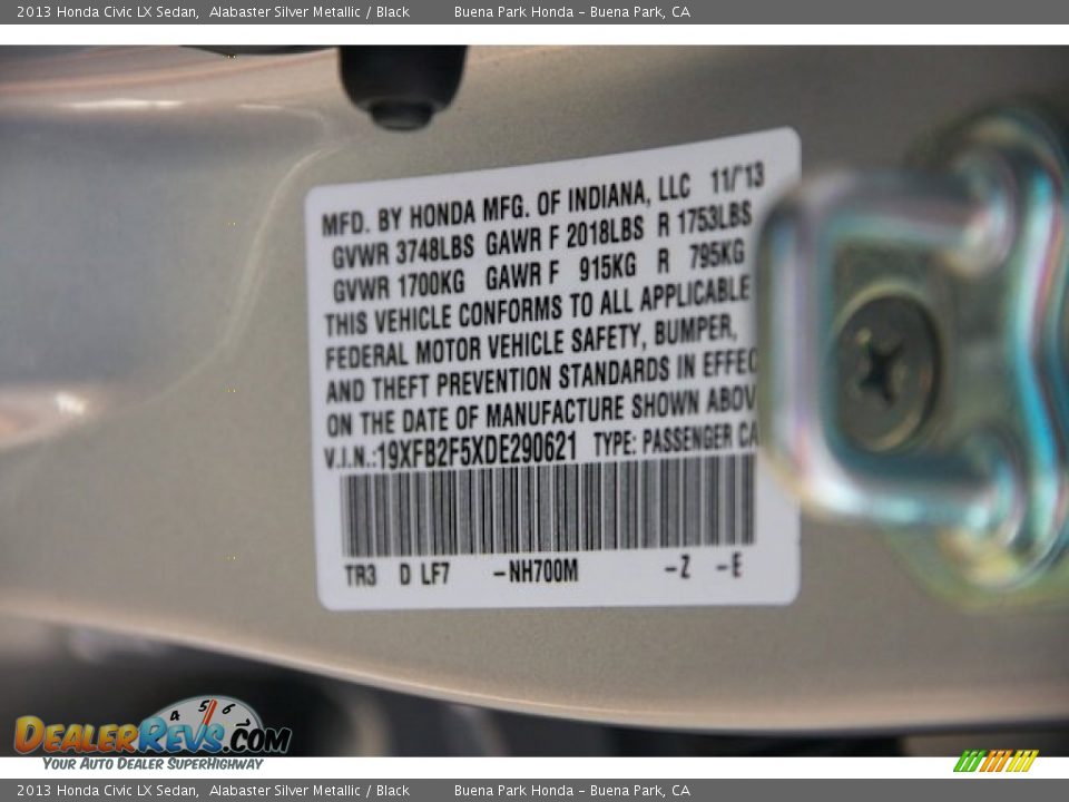 2013 Honda Civic LX Sedan Alabaster Silver Metallic / Black Photo #17